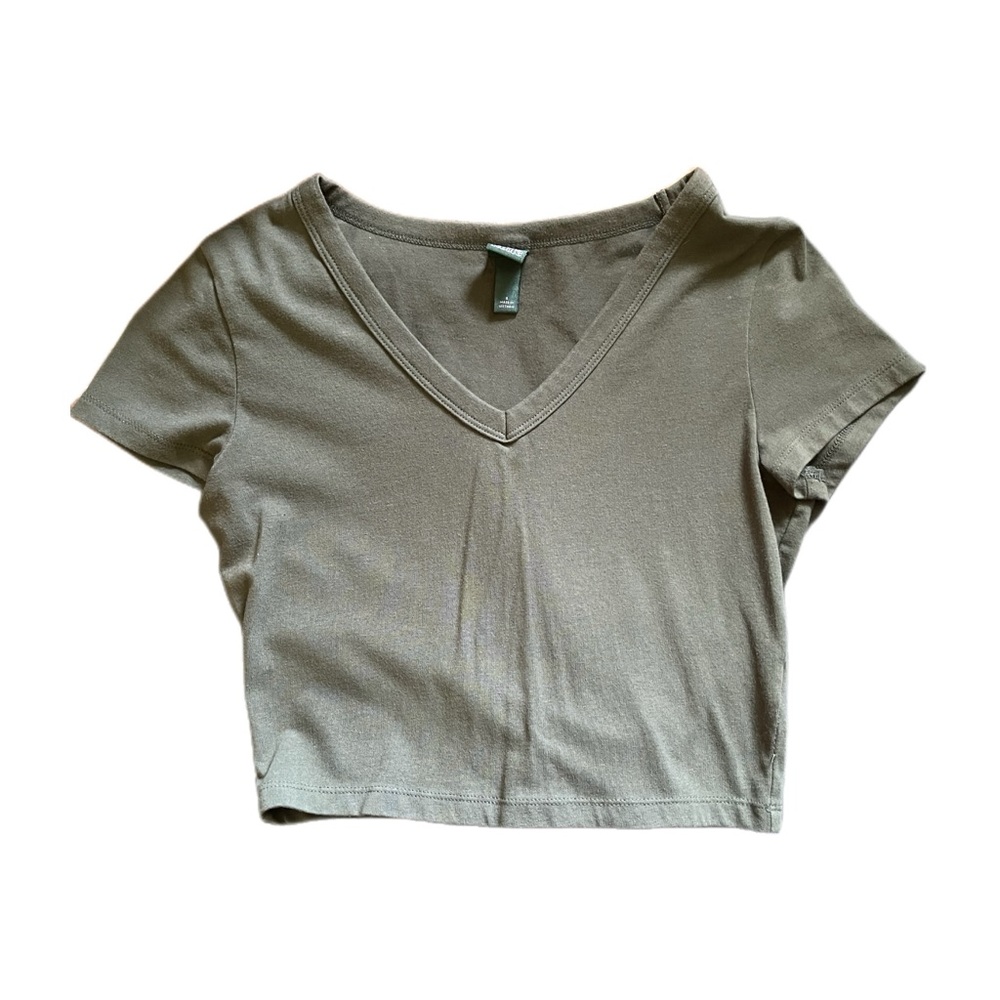 Green crop top
